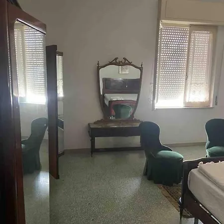 “il Centro” Nel Cuore, A Due Passi Dal Mare Apartment *