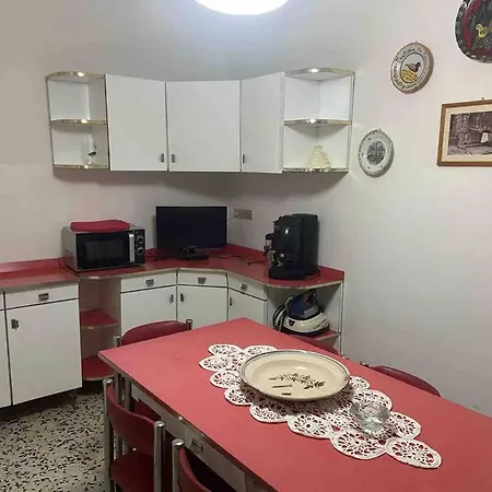 “il Centro” Nel Cuore, A Due Passi Dal Mare *